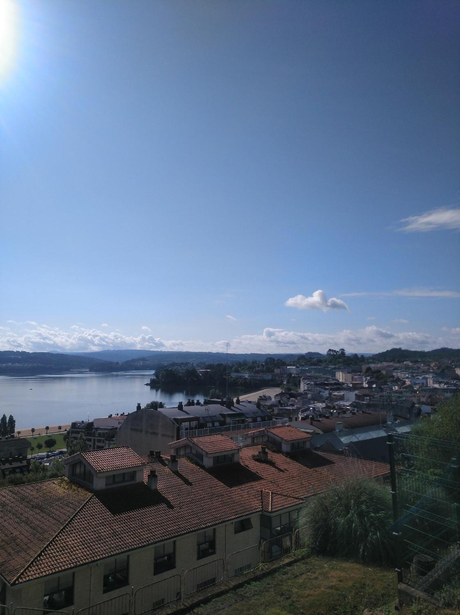 Estudio. Sada, A Coruna. Buitenkant foto