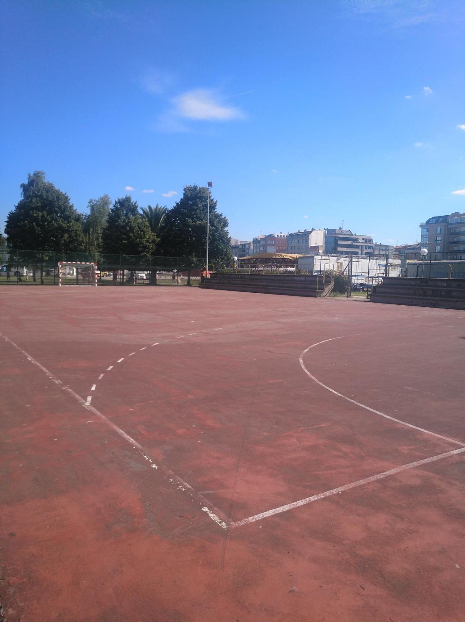Estudio. Sada, A Coruna. Buitenkant foto